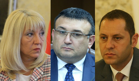 Трите министерски оставки ще бъдат внесени за обсъждане в Народното