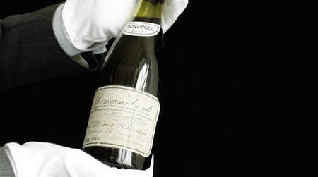 Бутилка бургундско вино Романе Конти от 1945 г бе продадена за