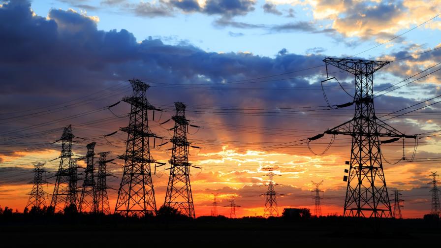 Срив на електросистемата в Европа Причина е претоварване заради свръхпроизводство