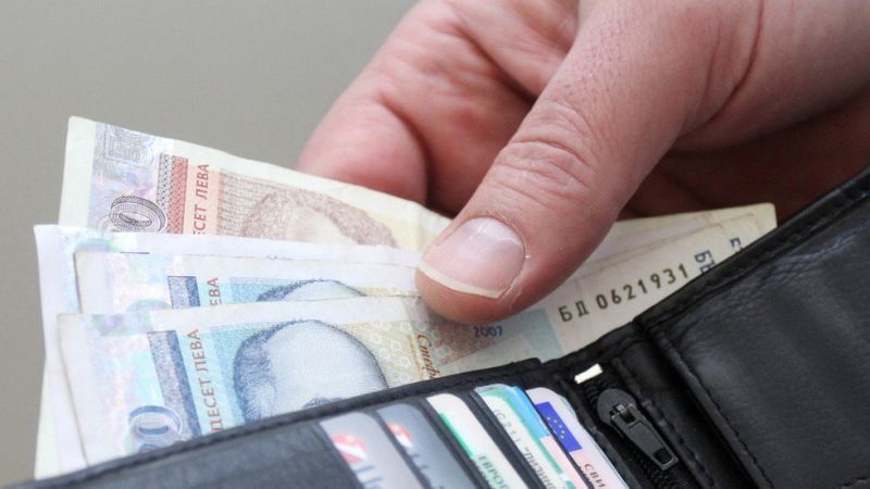 България е последна в ЕС по почасово заплащане на труда