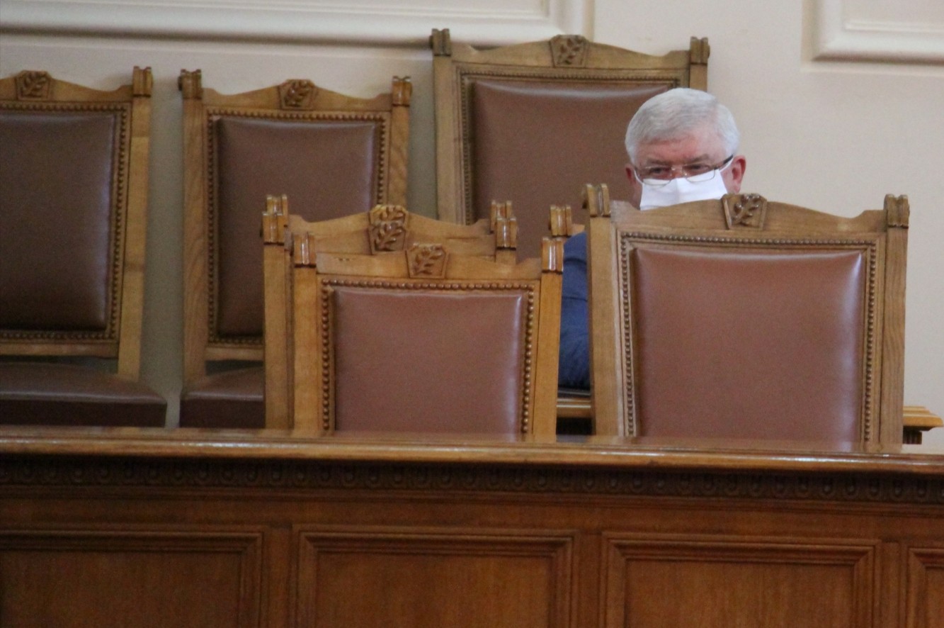 Тихомълком без обсъждане изслушването на премиера в оставка Бойко Борисов
