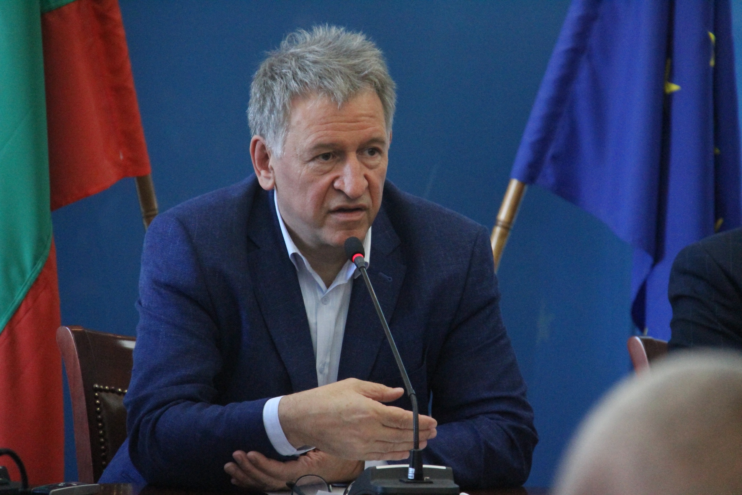 От здравното министерство изпрати изявление на министър Стойчо Кацаров по
