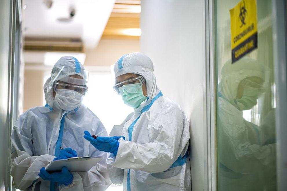 Леглата за пациенти с ковид в Ловешка болница са запълнени