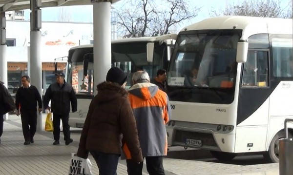 Над 80 общини в България вече нямат автобусни превози Около