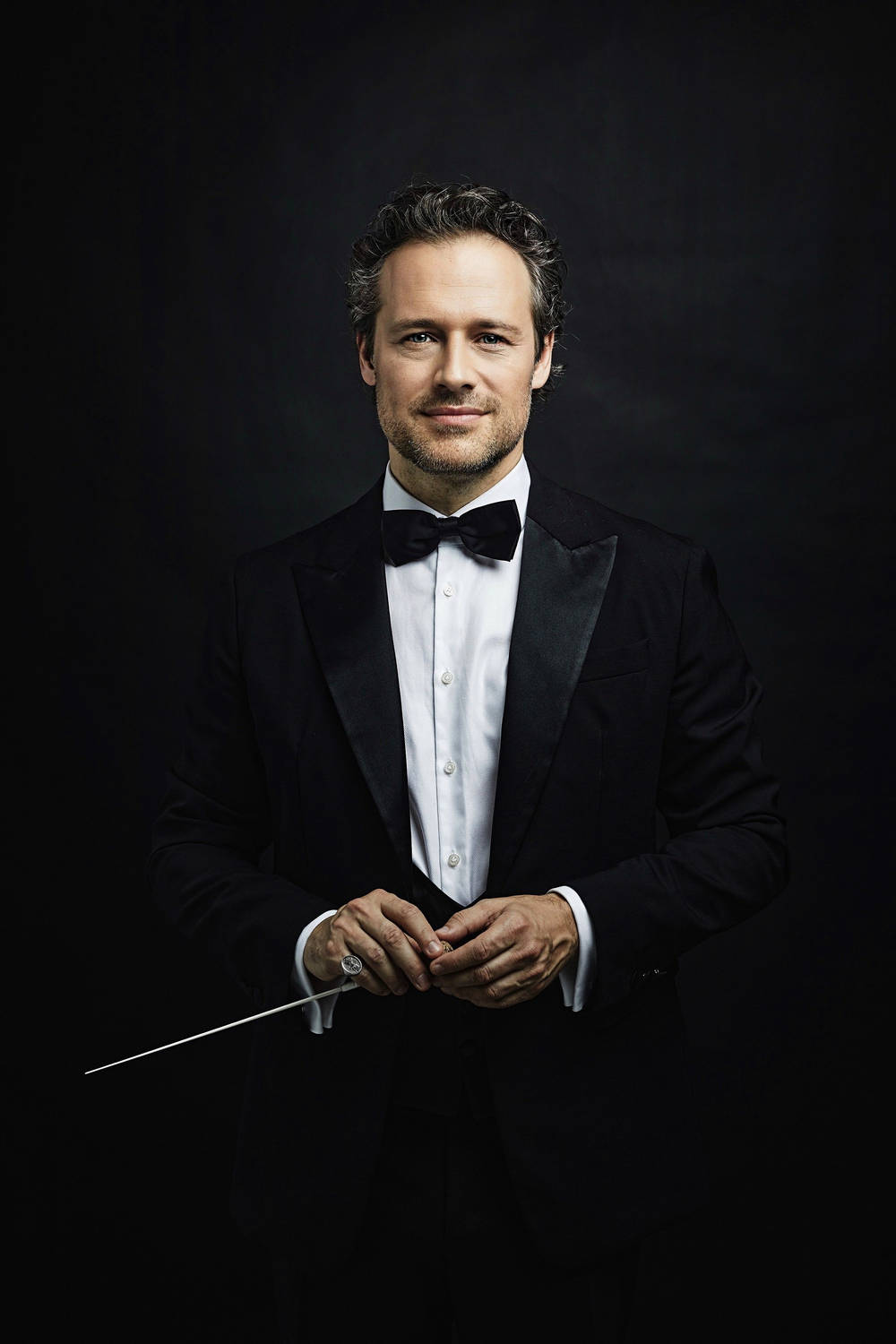 Главният гост-диригент на Софийската филхармония, виенчанинът Саша Гьотцел се завръща