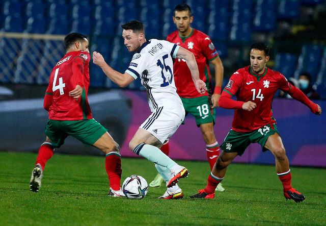 България обърна Северна Ирландия с 2:1 в предпоследния си мач