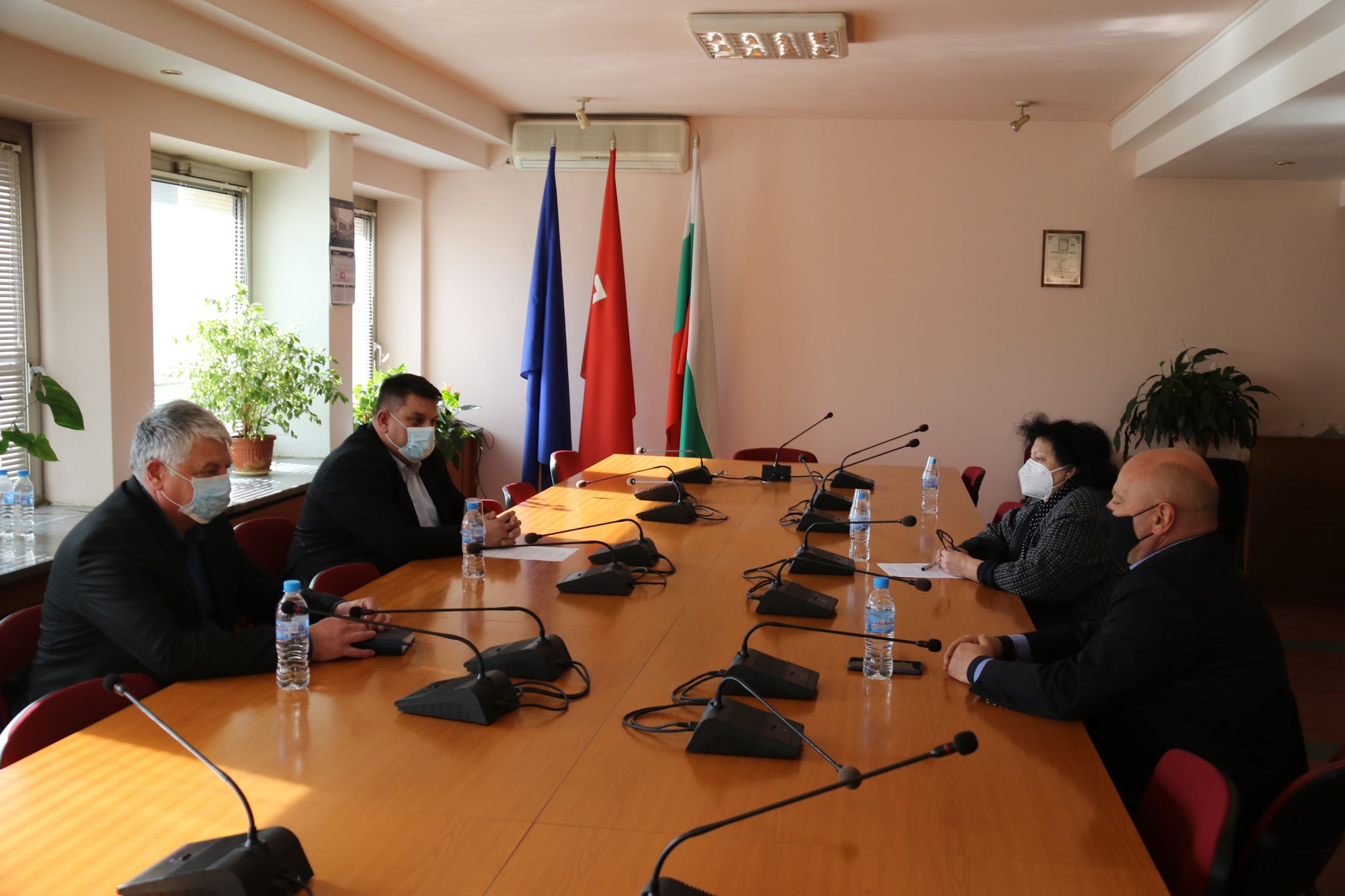 БСП подписа споразумение с ПП ОБТ Български Лейбъристи за