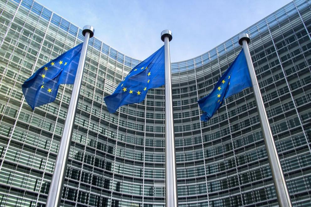 Европейската комисия понижи значително прогнозата си за икономическия растеж на