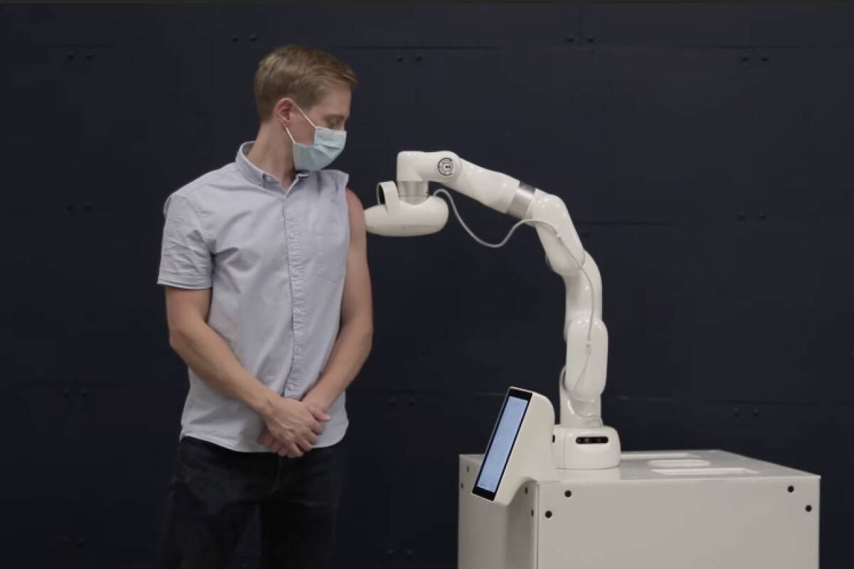 Канадски инженери са конструирали робот способен да прави безконтактни мускулни