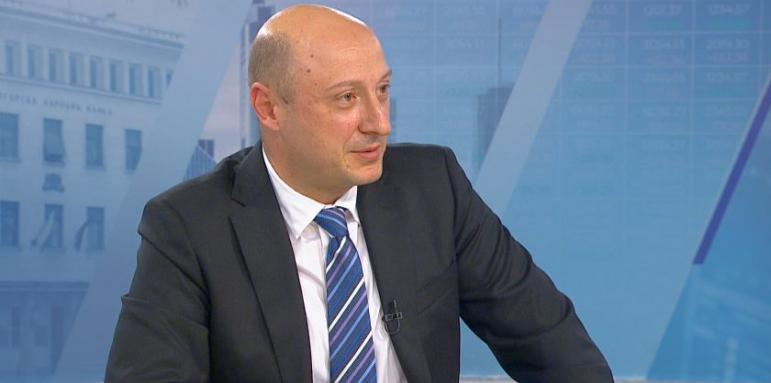 Финансовият министър Валери Белчев даде подробности около заложените в проектобюджета
