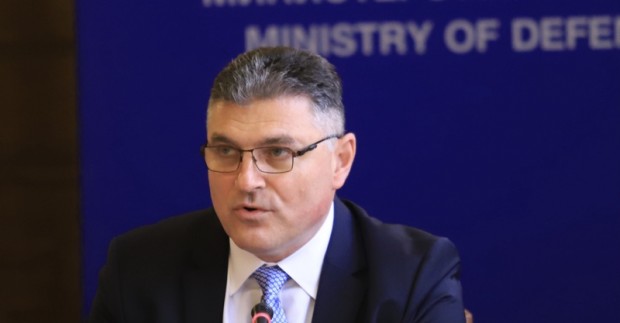 Служебният военен министър Георги Панайотов става новият български посланик в