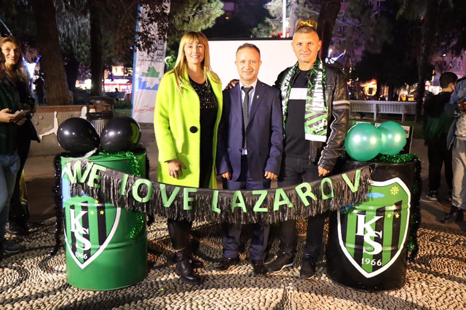 Бившият футболен национал Здравко Лазаров наскоро бе специален гост в