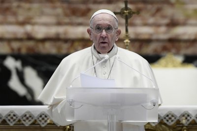 Папа Франциск отправи днес по обед своето традиционно рождественско послание