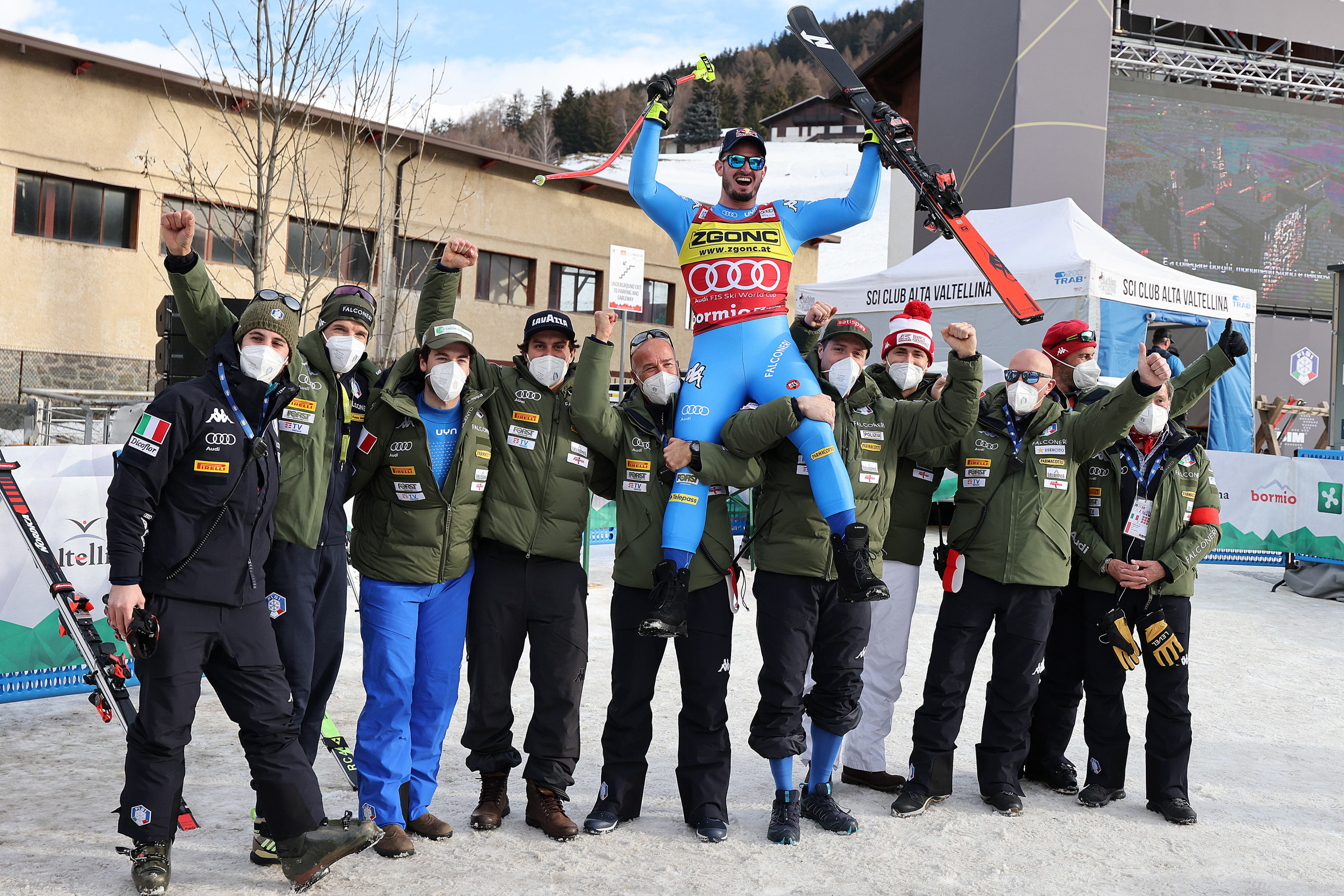 Италианският скиор Доминик Парис постави нов рекорд за най много победи