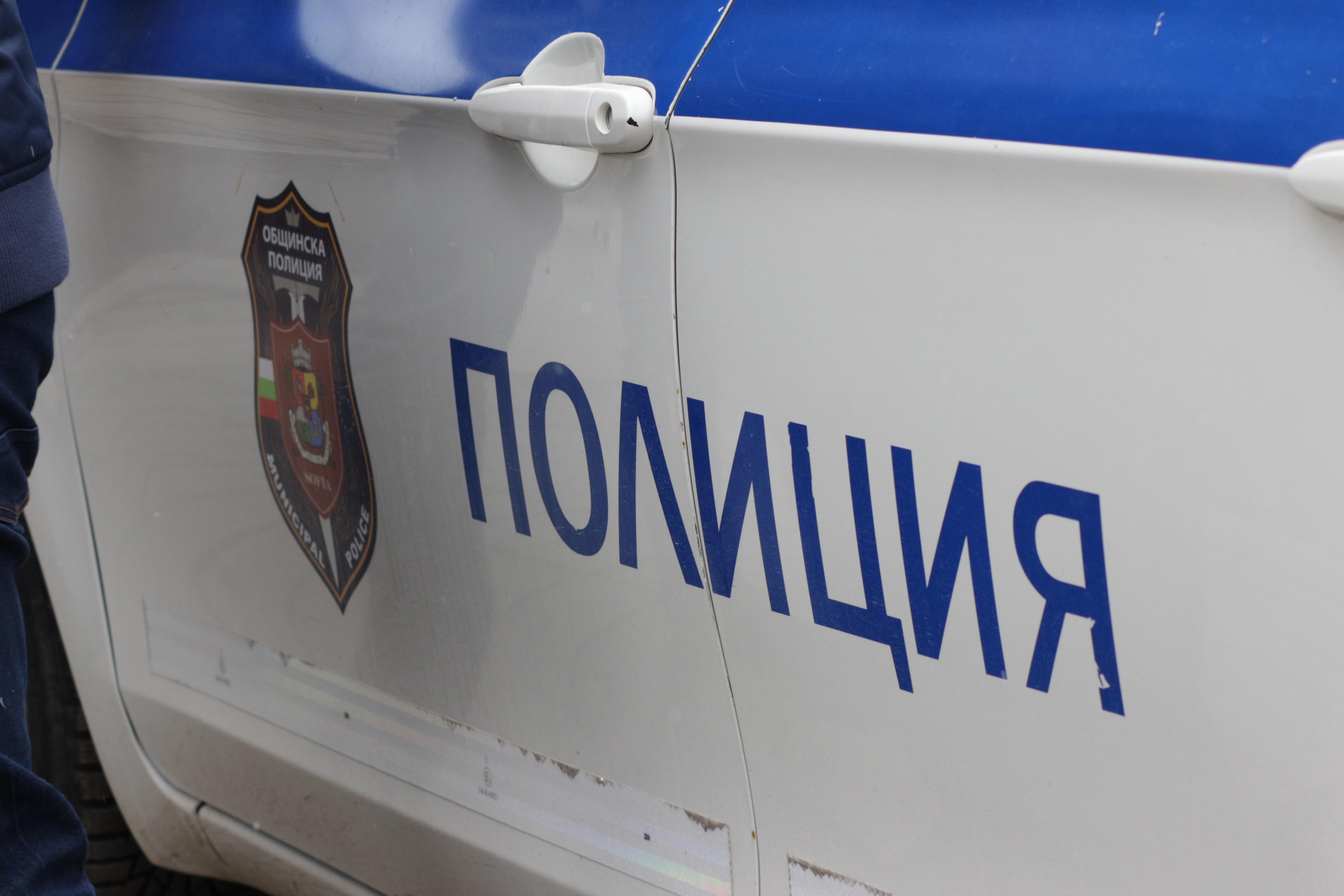 Мъж с бойна граната е задържан в центъра на София близо