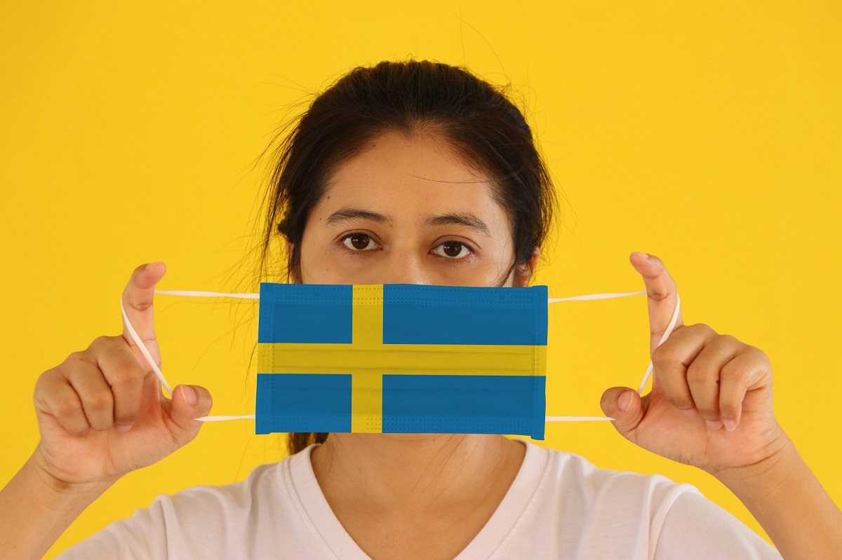 Шведското правителство налага нови ограничения поради разпространението на коронавируса. Това