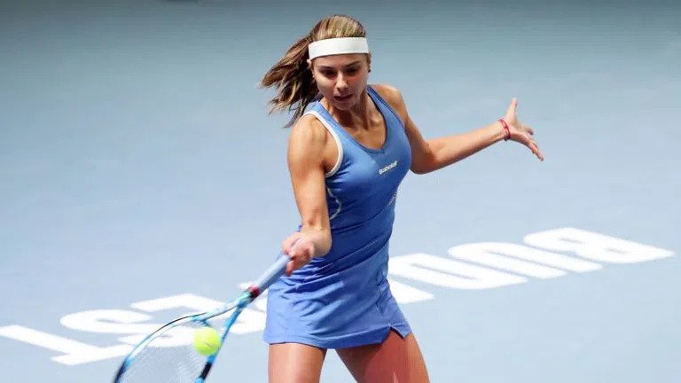 Виктория Томова се класира за основната схема на Откритото първенство