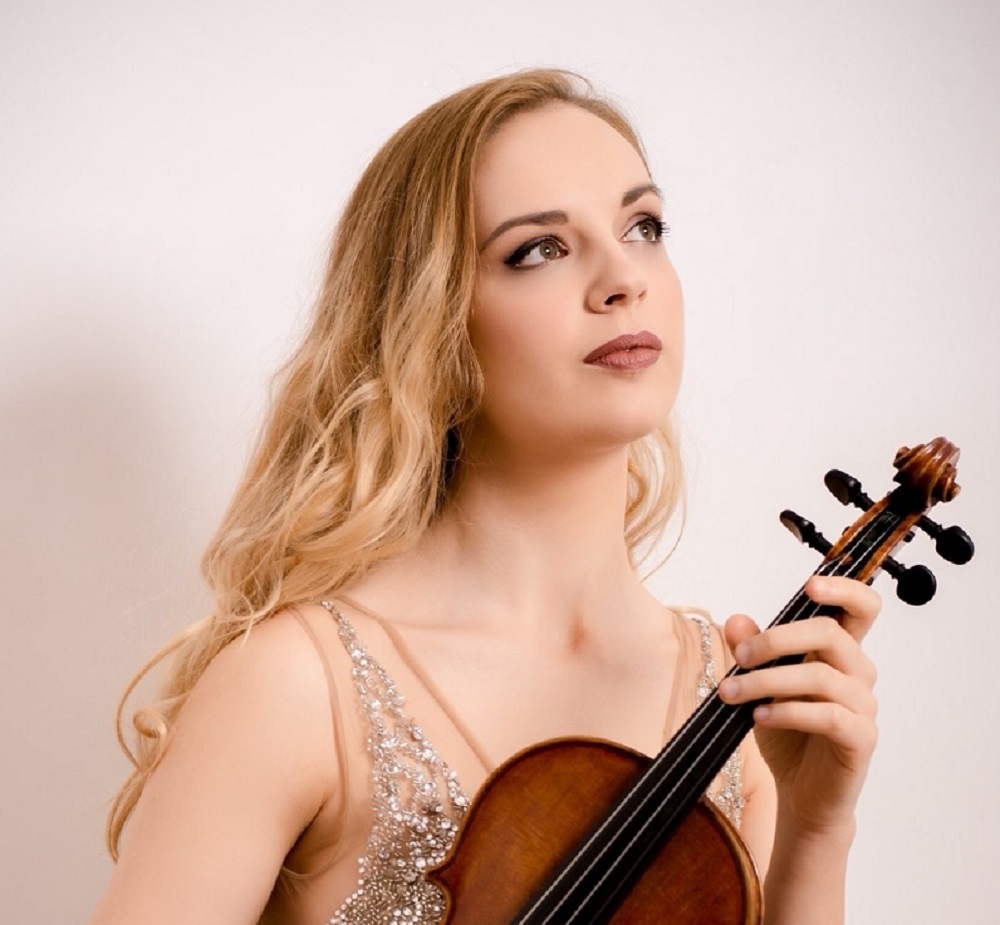 Младата талантлива цигуларка Зорница Иларионова получи още три награди и