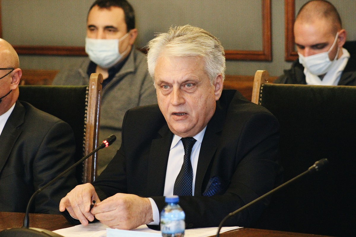Вътрешният министър Бойко Рашков обвини прокуратурата че спира дейността на