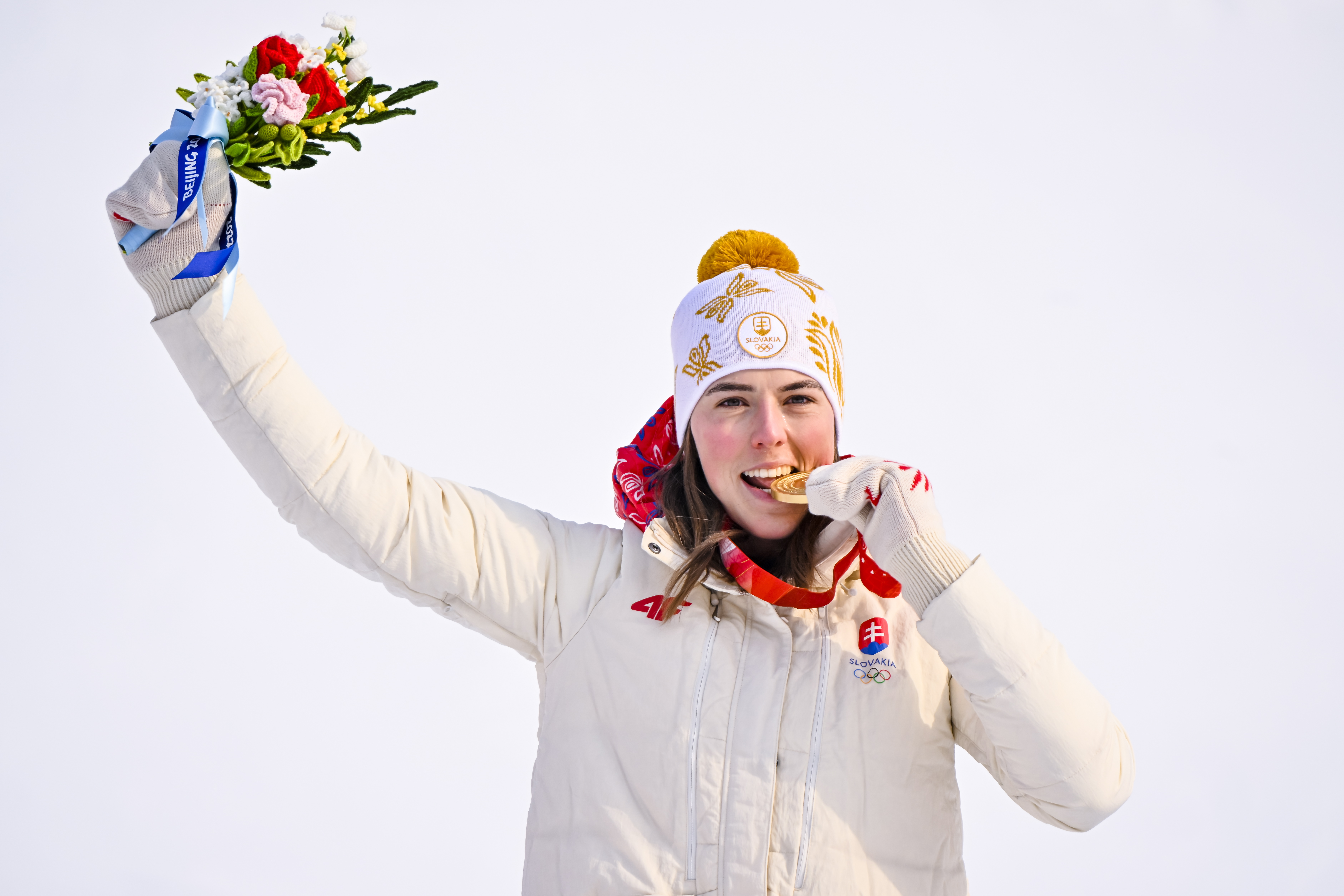 Националната ски шампионка Ева Вукадинова не успя да финишира във