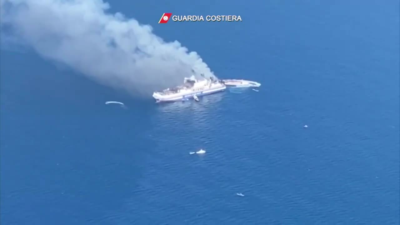 Седмица след пожара на ферибота край остров Корфу продължават усилията