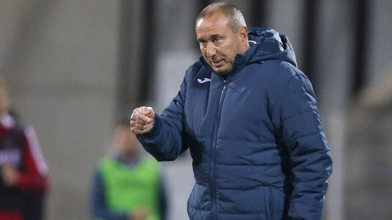 Наставникът на Левски даде пресконференция си преди двубоя срещу ЦСКА