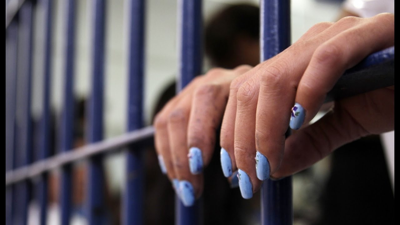 Американка прекара 13 дни зад решетките, защото полицията я обърка