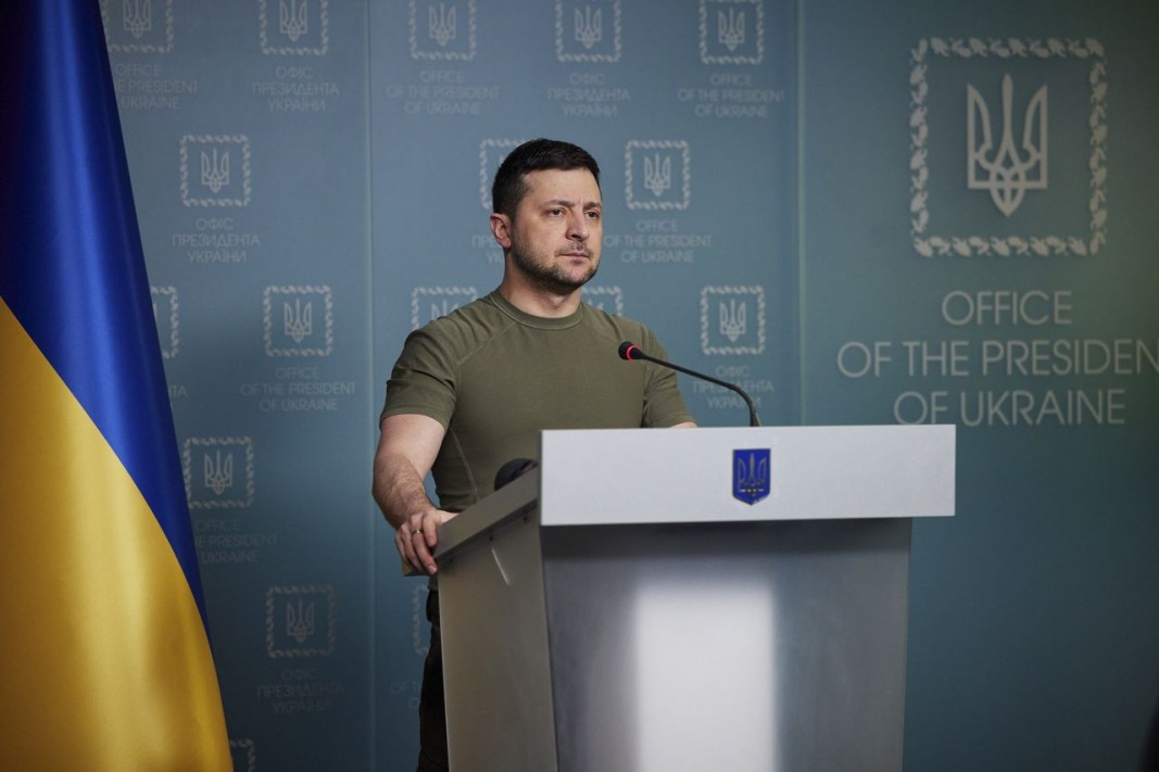 Украинският президент Владимир Зеленски заяви че руските военни постъпват цинично
