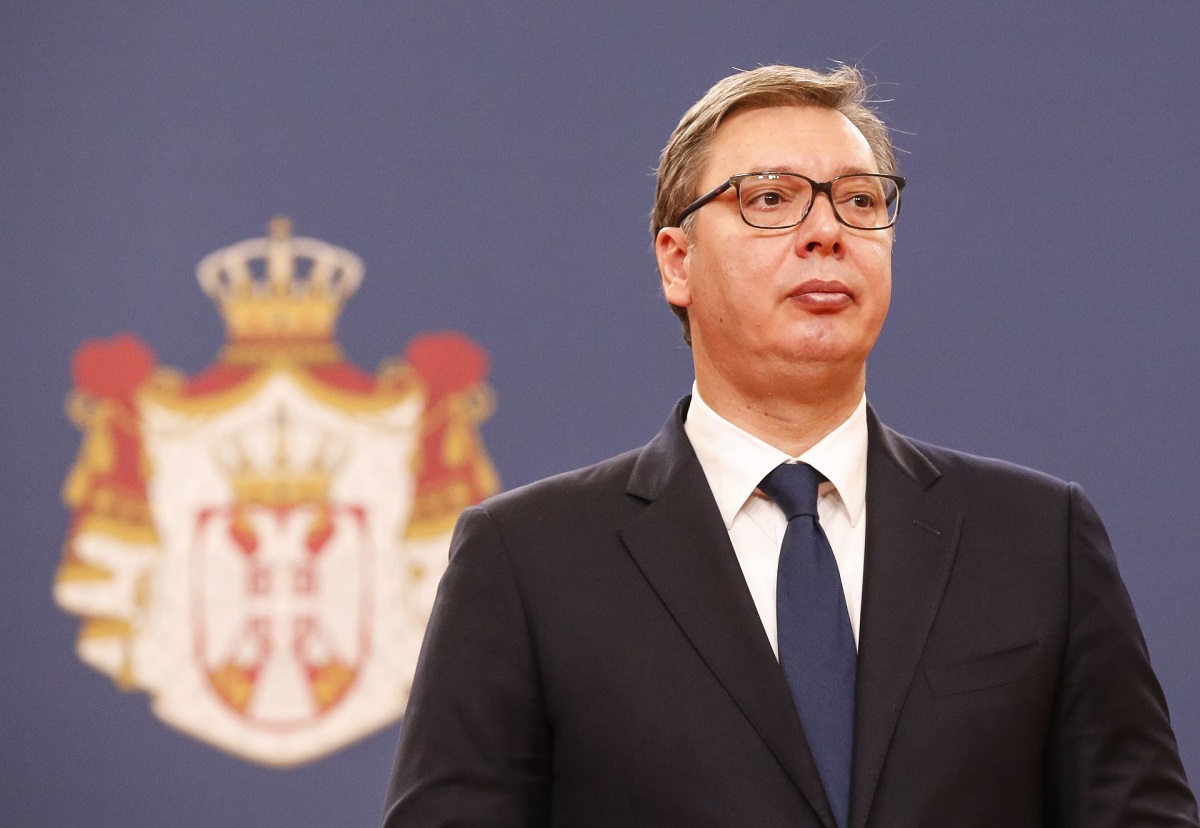 Досегашният сръбски президент Александър Вучич печели първия тур на президентските
