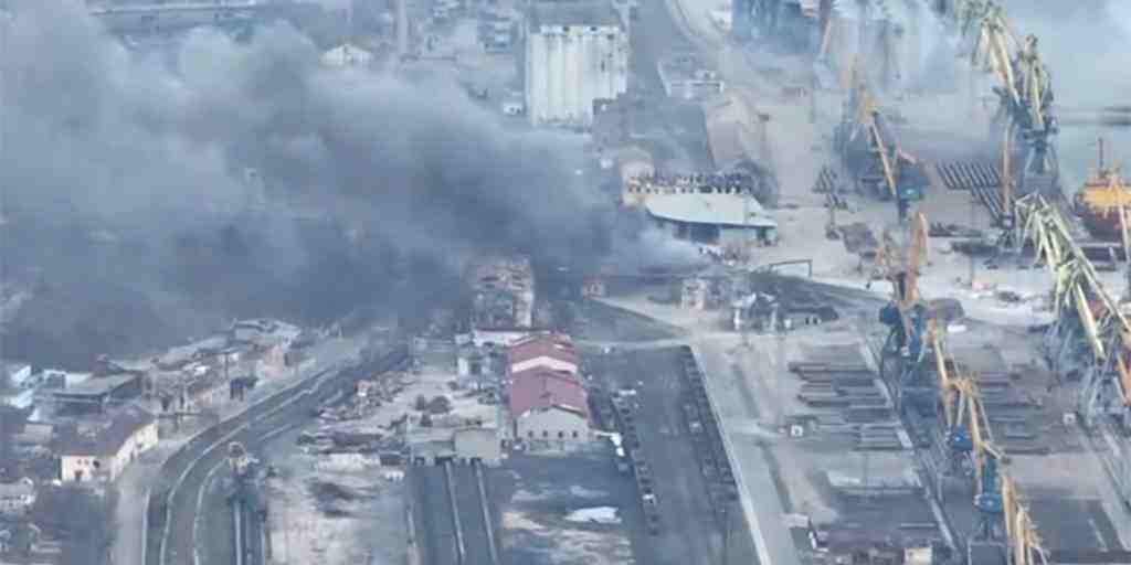 Силите на ДНР поеха контрола над пристанището на Мариупол, каза