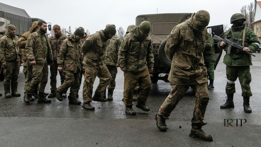 Над 1000 украински войници са се предали доброволно в Мариупол