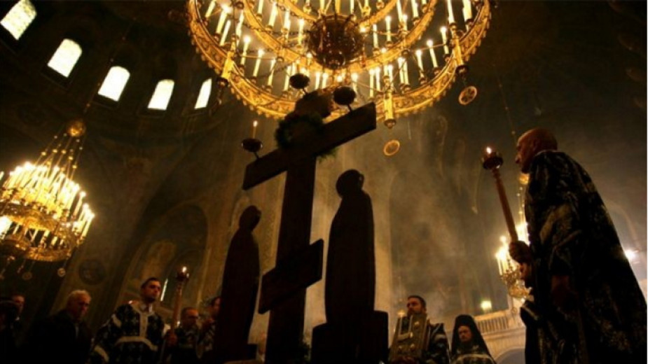 За православния свят днес е Велики понеделник Това е първият