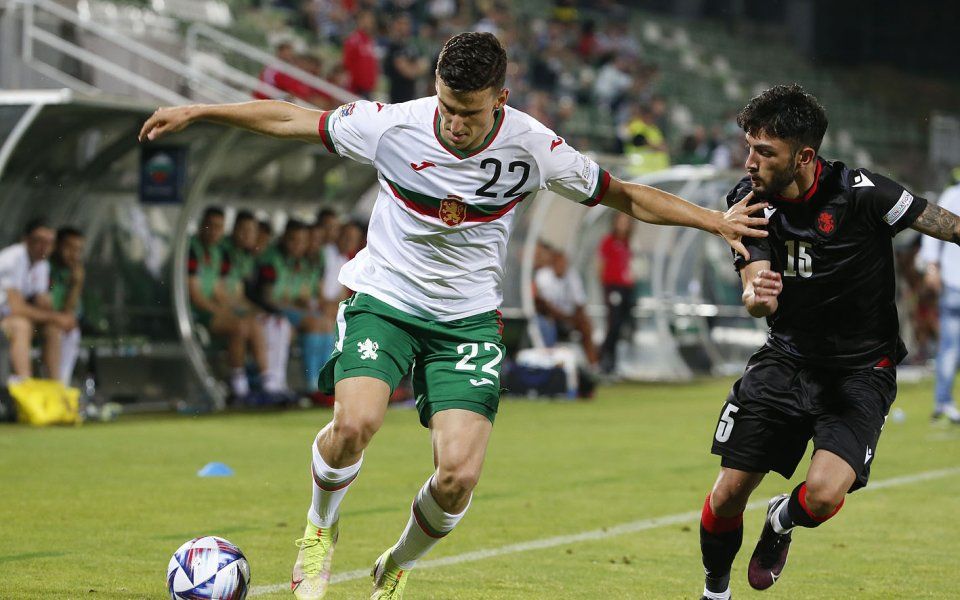 Футболните национали на България разочароваха с поредно бледо представяне Под