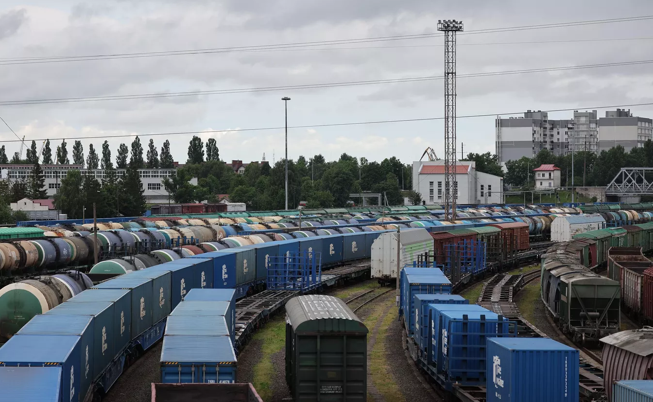 Транзитът до Калининград през Литва може да се възобнови след