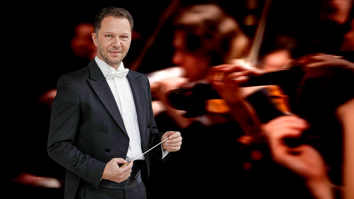 Известният диригент, цигулар, композитор, носител на престижни награди Мартин Пантелеев
