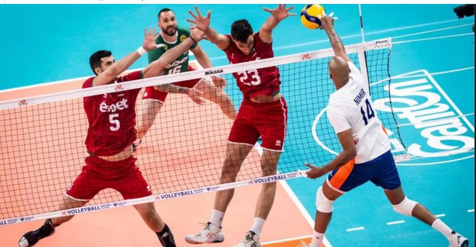 Мъжкият национален отбор по волейбол на България запази място си