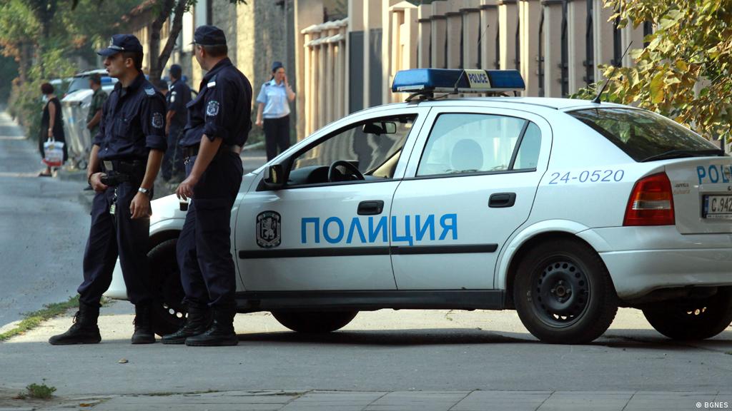 Труп на 58-годишна жена е открит на стадиона в Сопот