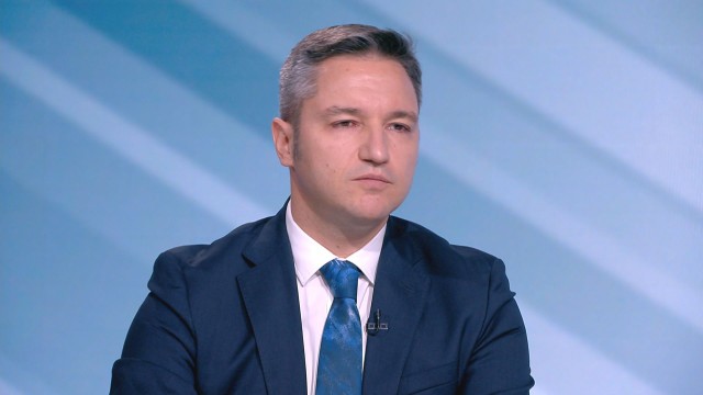 Заместник-председателят на БСП Кристиан Вигенин призова служебния министър на вътрешните