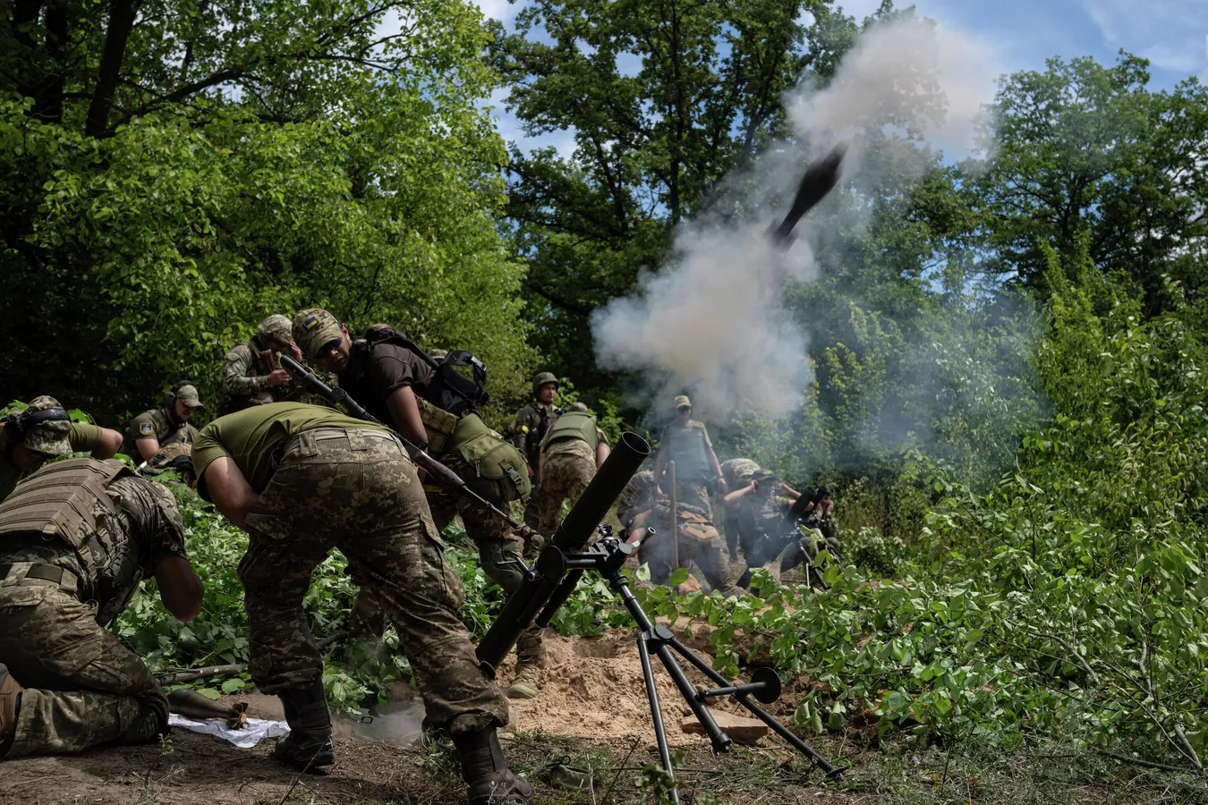 Противоречиви съобщения постъпваха във вторник за военните действия в Украйна  Украинската