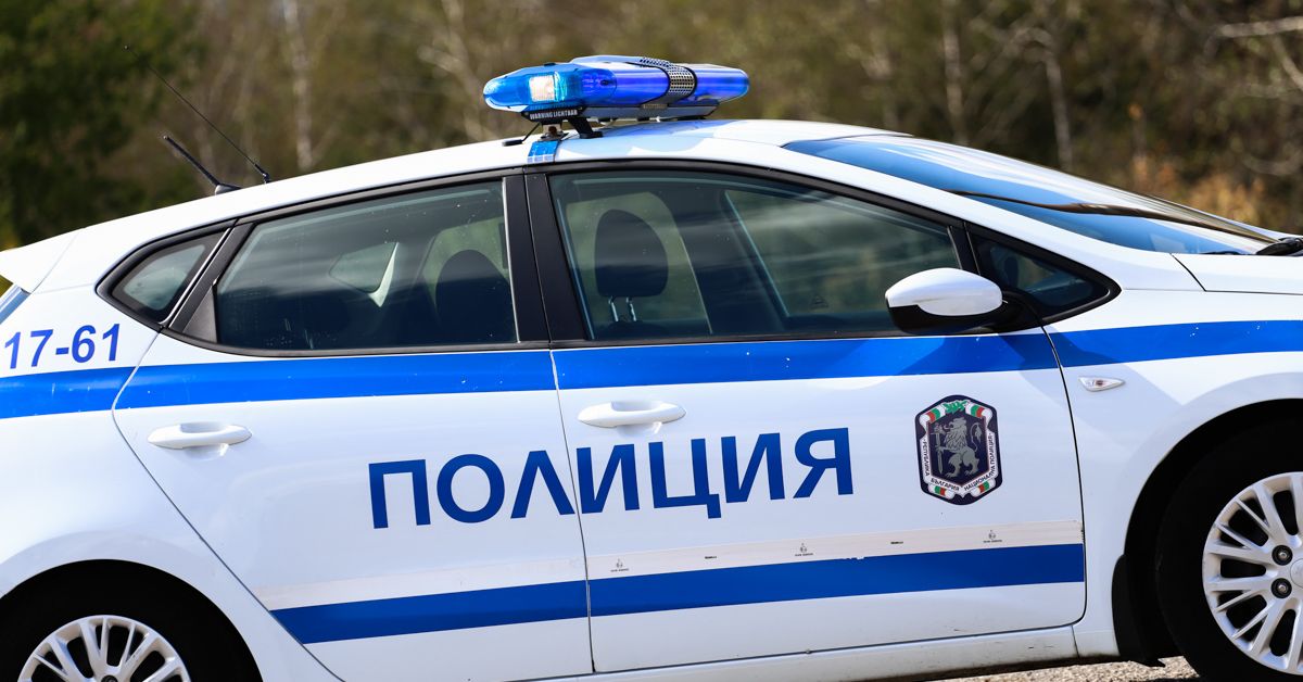 Специализирана полицейска акция в Бургас Органите на реда проверяват квартал