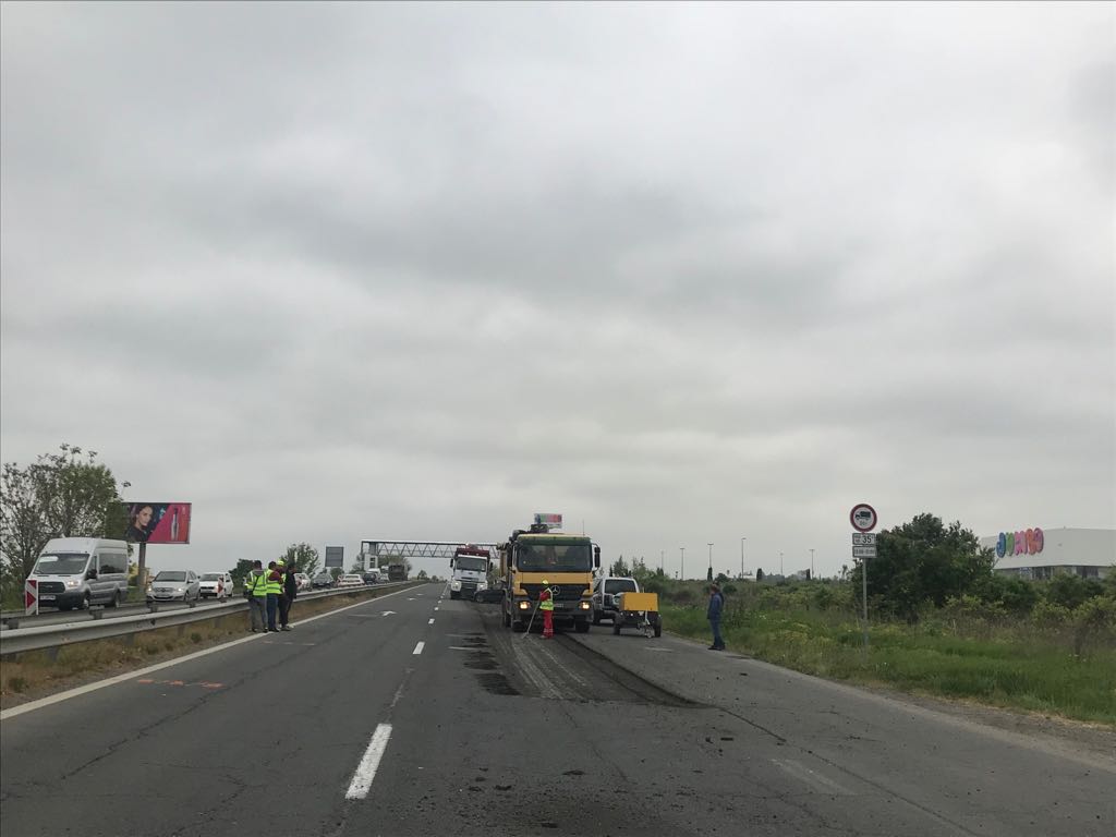 Ремонтите по основните пътища в Югозападна България продължават информира БНТ
