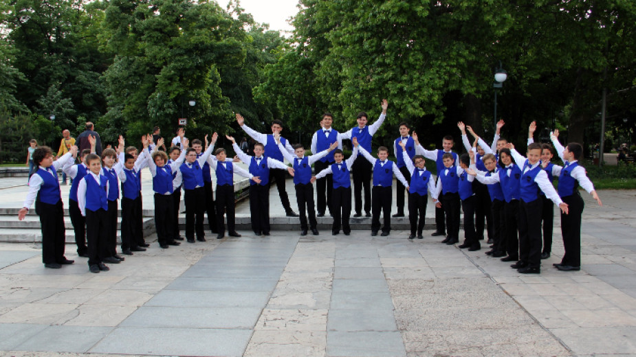 Първият международен хоров фестивал Момчетата пеят София 2022 ще