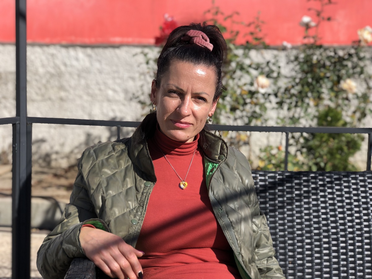 Интервю на Деси ВЕЛЕВАРосица Янкова е родена в Омуртаг Работи
