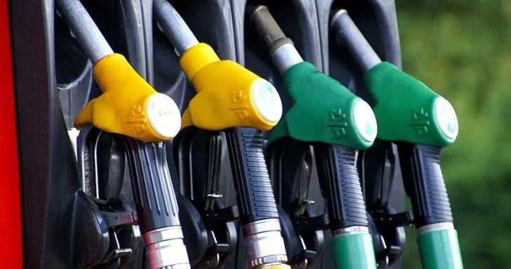 Най вероятно ще има понижение на цените на горивата Очаква се