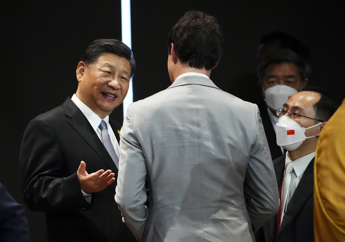 Китайският президент Си Цзинпин порица канадския министър-председател Джъстин Трюдо пред