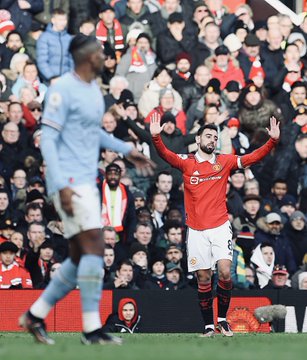 Манчестър Юнайтед надделя с 2 1 в градското дерби срещу Манчестър