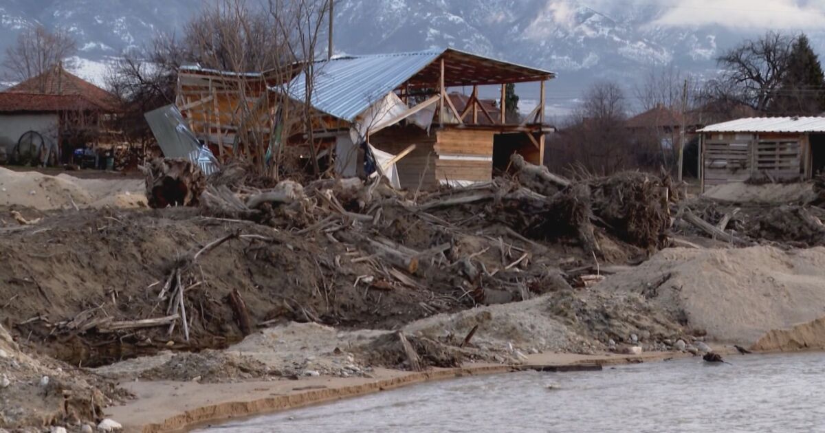 Продължава частичното бедствено положение в карловските села Богдан и Каравелово