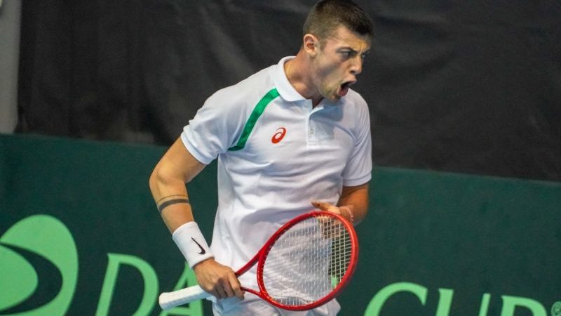 Александър Лазаров отпадна в първия кръг на турнира по тенис