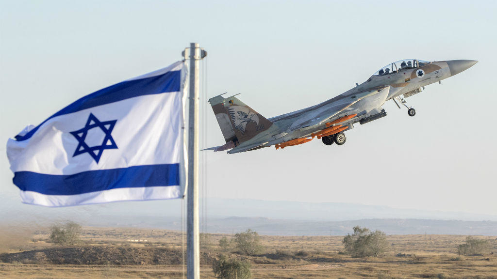 Стотици пилоти на израелските ВВС отказват да се явят на