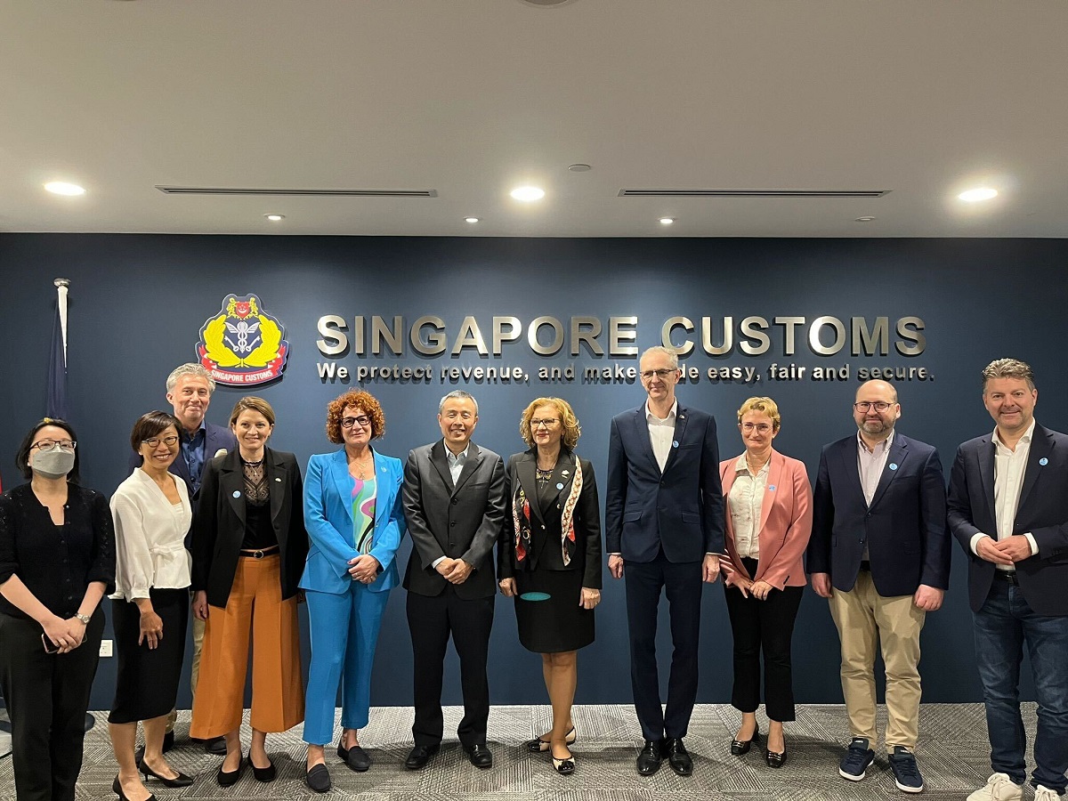 Сингапур и страните от Югоизточна Азия са ключови търговски партньори